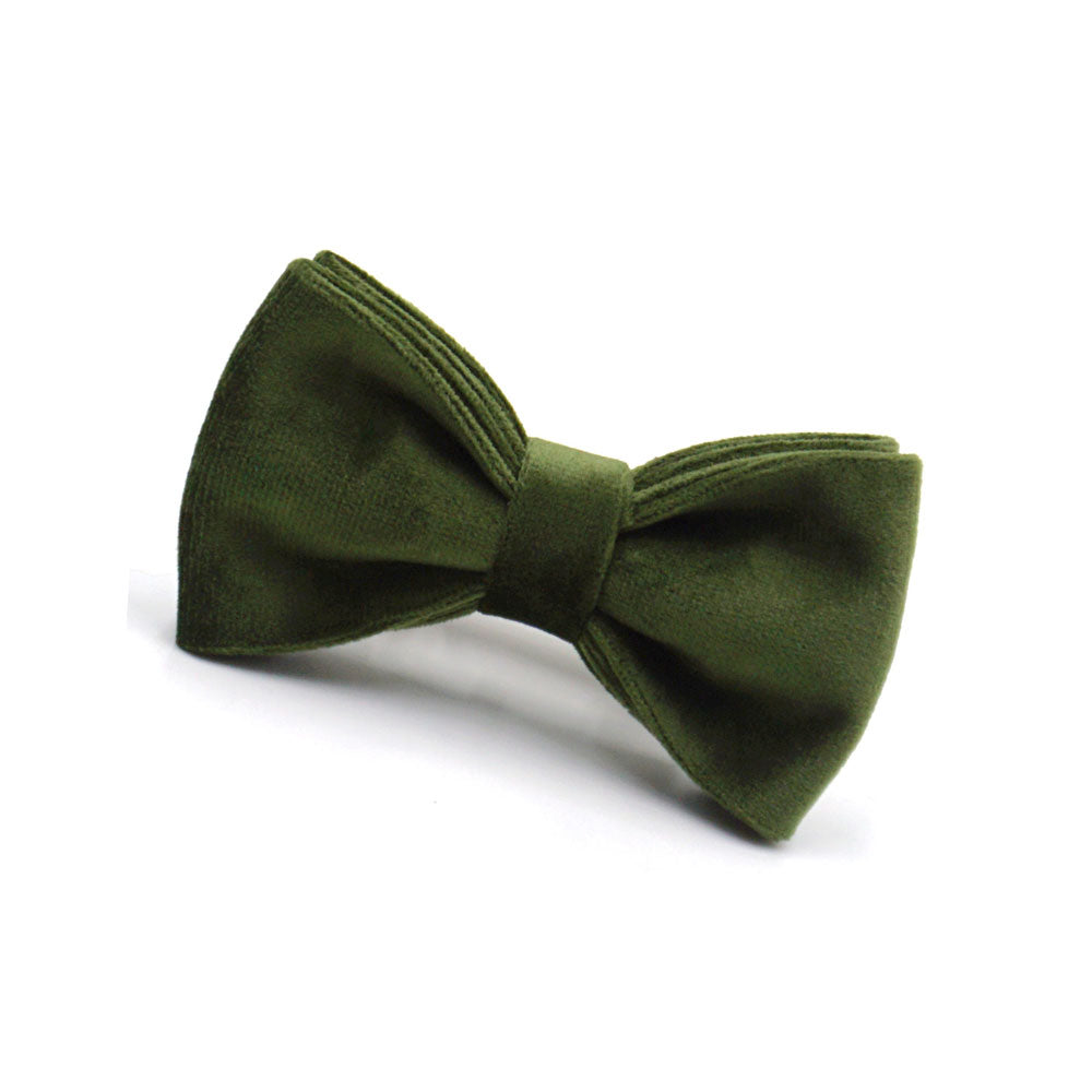 Regal Green Velvet Bow Tie